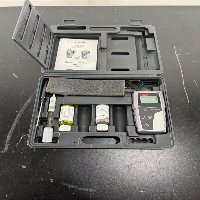 Thermo Scientific Eutech Handheld Meter Kit image 0